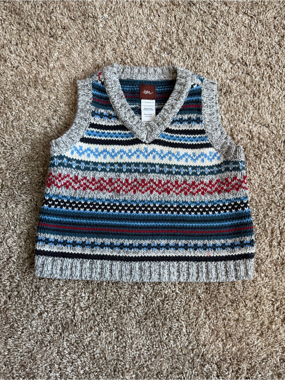 Tea Collection Boy’s Grey Blue Red Fair Isle Stripe Sweater Vest 12-18 Mos Fall